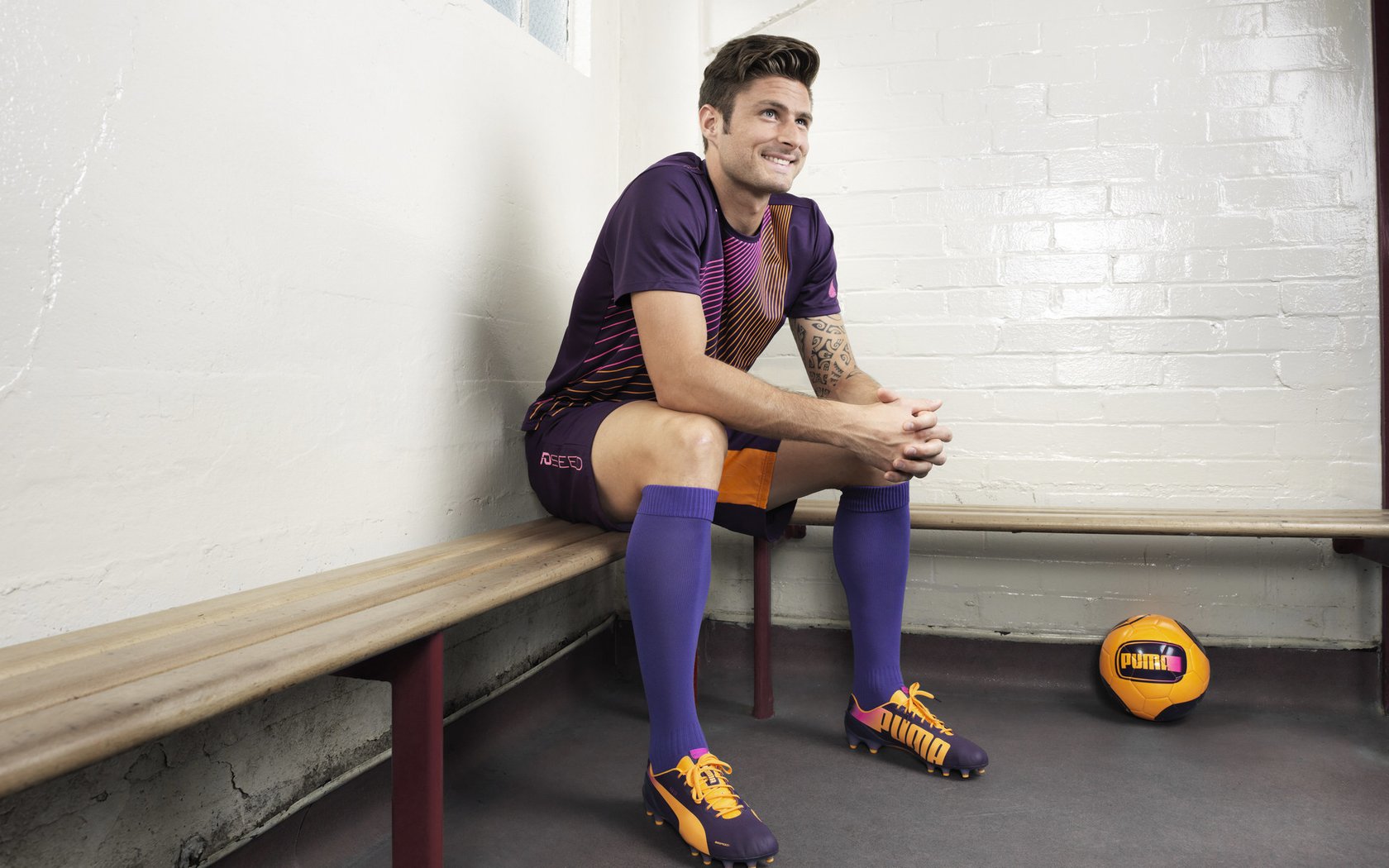 体育产业发展势头持续向好